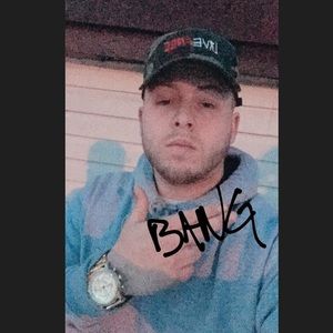 Meet your Posher, Chris